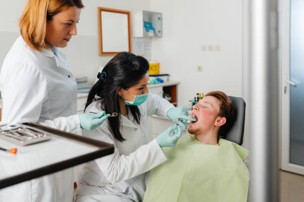 Best Urgent Tooth Repair  in Reamstown, PA